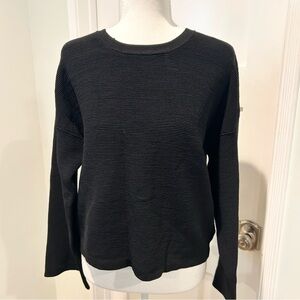 Willow & Clay Black Ribbed Sweatshirt